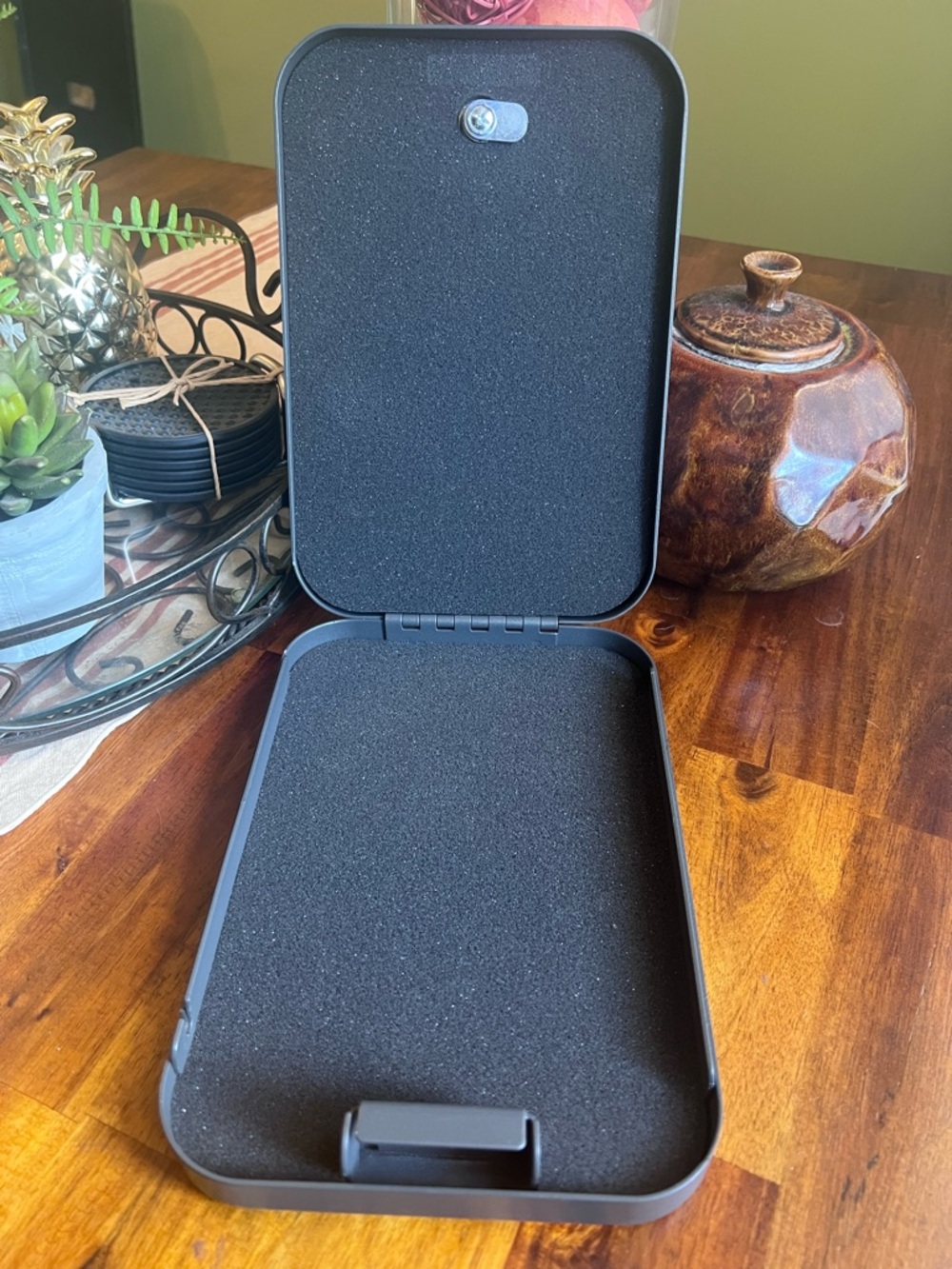 Snap Safe Large Keyed Lock Box - Picture 4 of 4